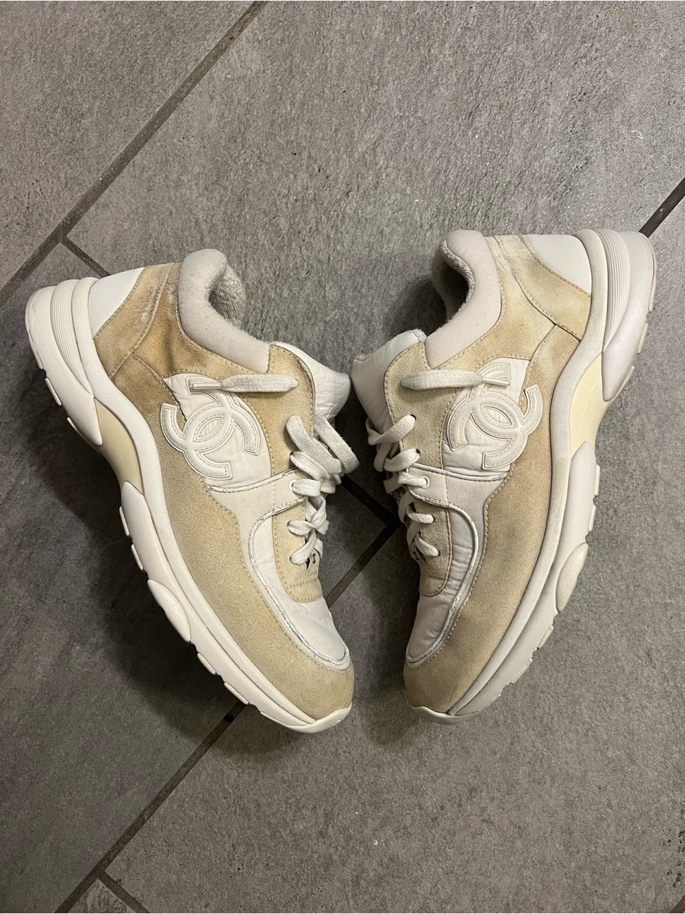 CHANEL Beige & White Suede Leather CC Logo Sneakers Sz 44